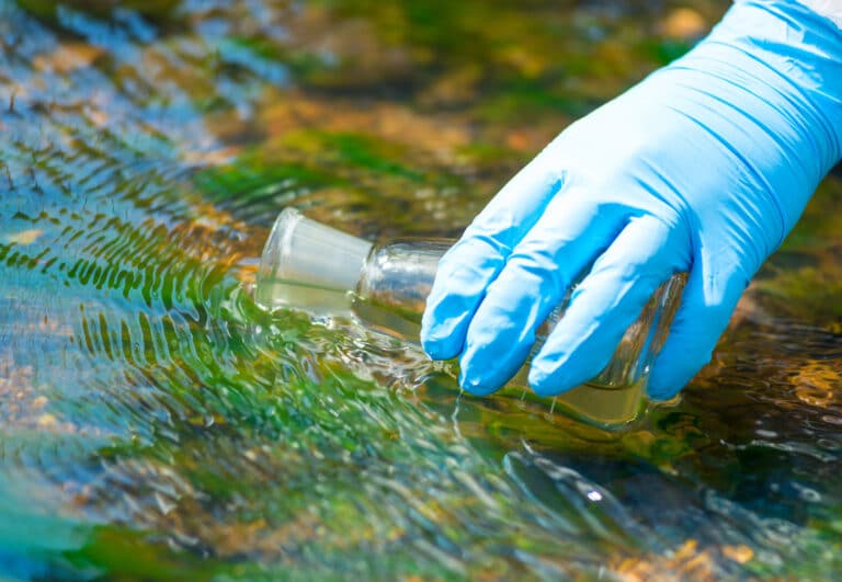 Metales pesados en el agua